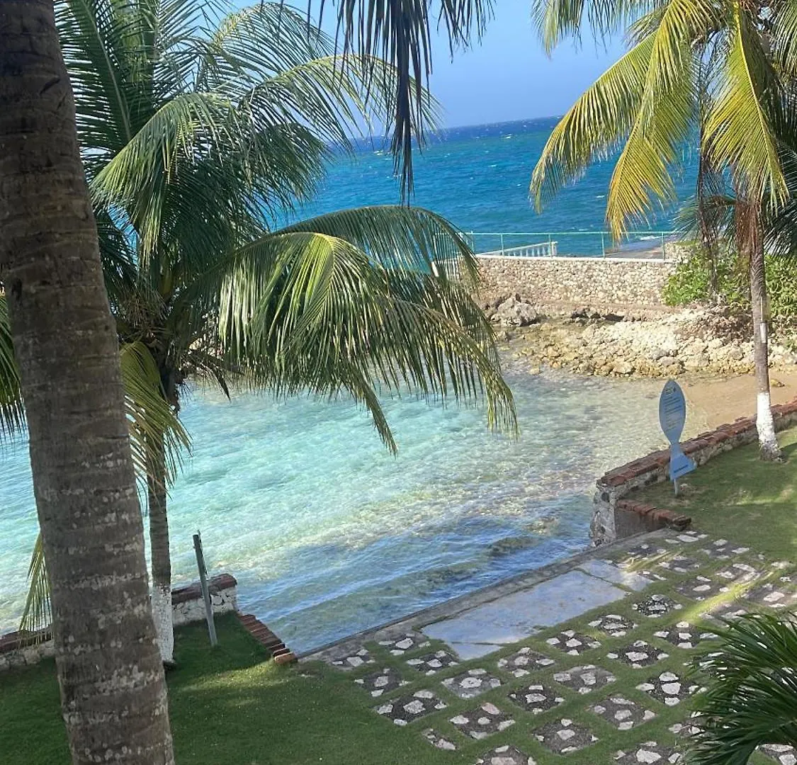 Apartamento Chrisanns Beach Resort Ocho Rios